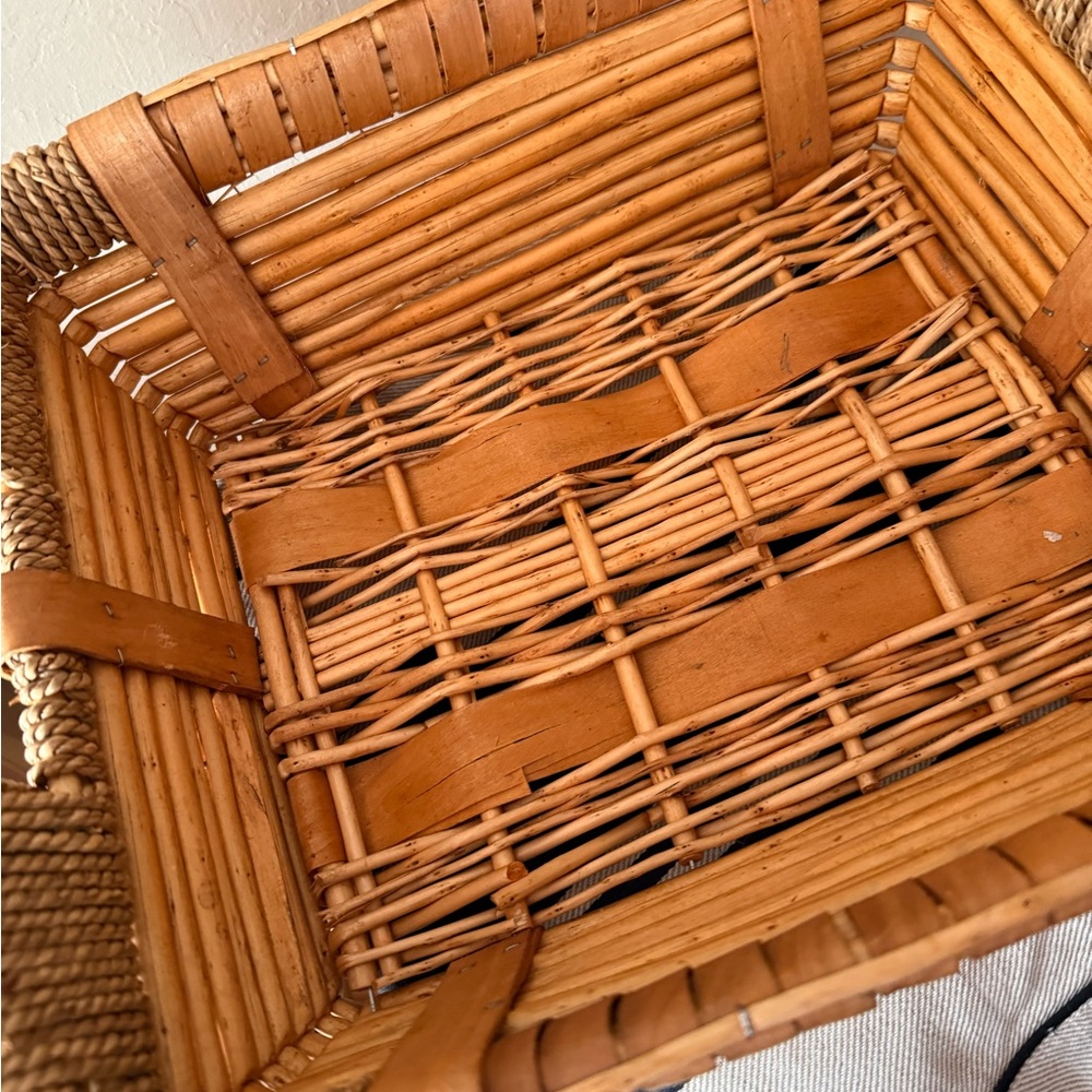 Vintage Wicker and Wood Woven Basket Medium Size with Handles - Picture 6 of 13